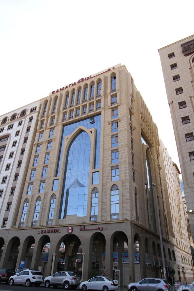 رامادا المدينة القبلة فندق 3*